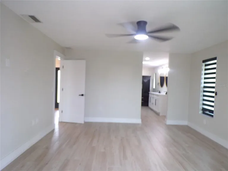 510 Medici Ct — Photo 25