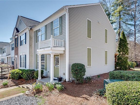 3rd image of 13300 Morris Rd Unit 49