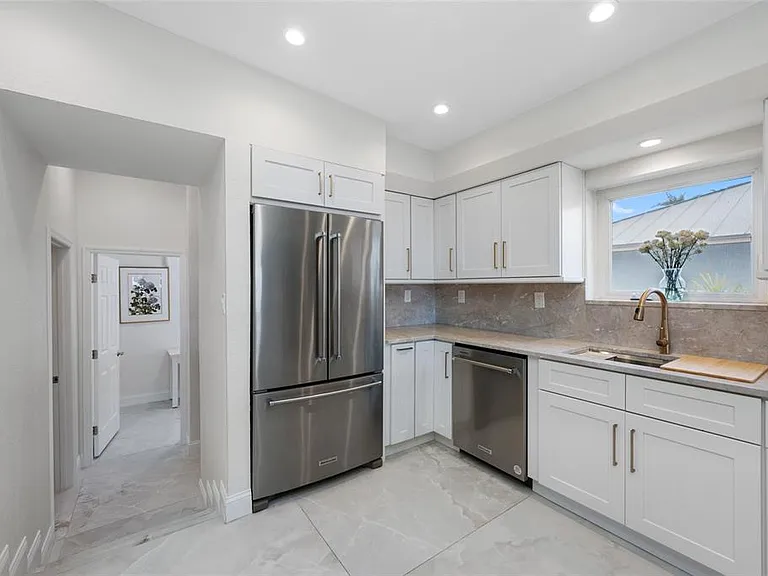 540 59th Ave — Photo 37