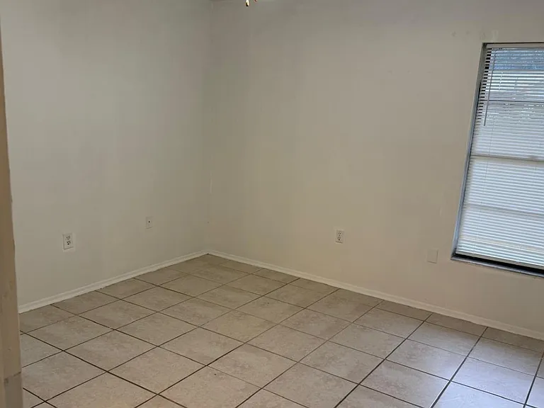 1824 Coronado Rd — Photo 8