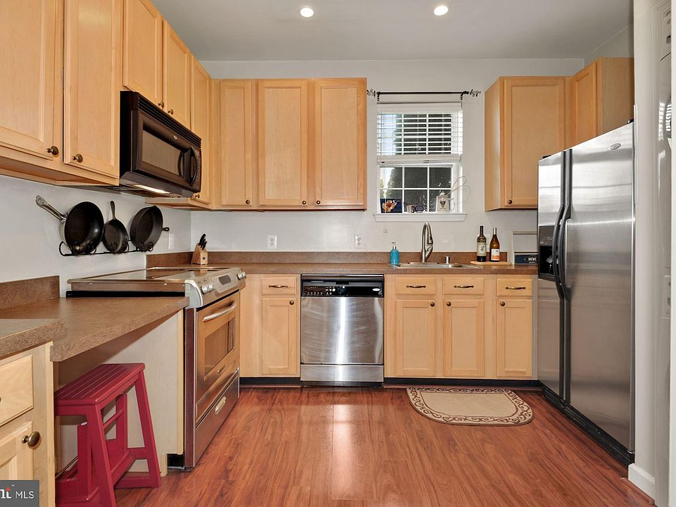 Summerfield At Brambleton 22706 Blue Elder Ter Ashburn VA Zillow