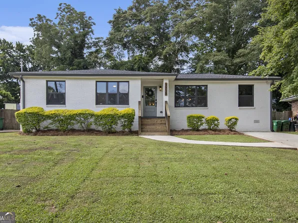 3135 Bluebird Ln, Decatur, GA 30032