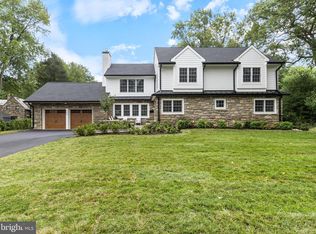 208 Sycamore Ln, Wallingford, PA 19086