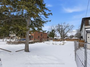 19A Broadview Ave, Mississauga, ON L5H 2S8