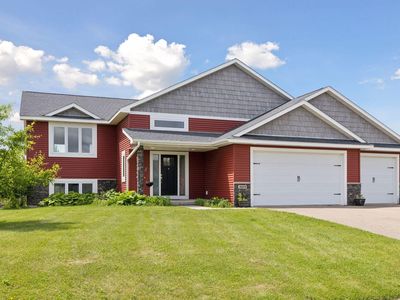 1664 Otter Way, New Richmond, WI, 54017