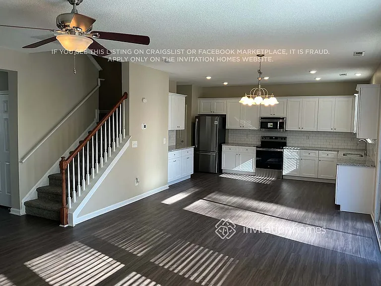 314 Rondelay Dr — Photo 8