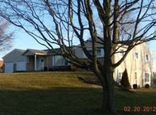 437 Monticello St, Circleville, OH 43113