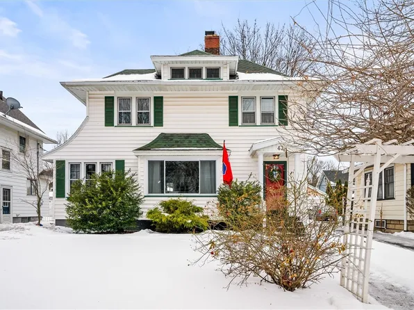 43 Kingsley Rd, Rochester, NY 14612