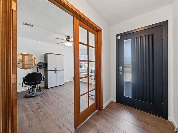 5th image of 2698 S Otondo Dr