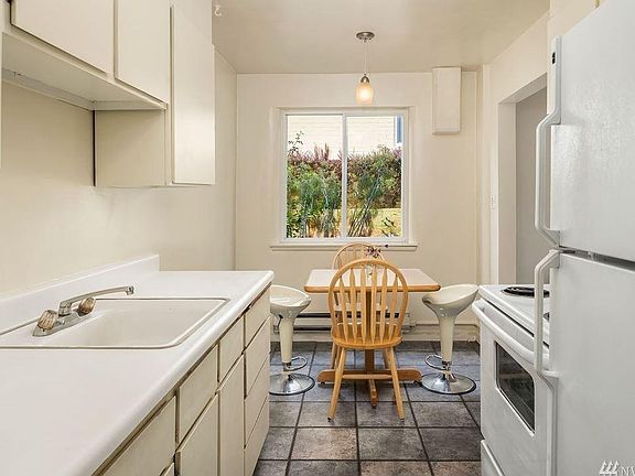 2nd image of 4737 40th Ave NE #J