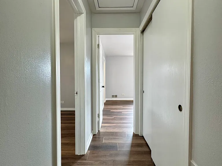 Hallway to 2nd and master bedroom