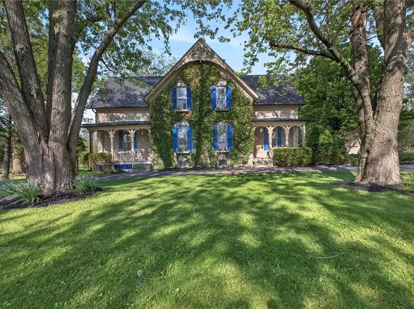 2035 Risser Rd, Canandaigua, NY 14424