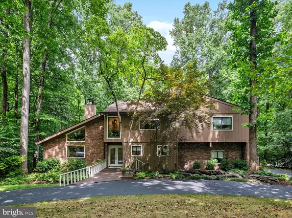 966 Coachway, Annapolis, MD 21401