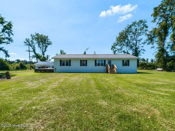 3566 N Mccullen Road, Faison, NC 28341
