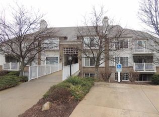 9880 Regatta Drive #101, Cincinnati, OH 45252