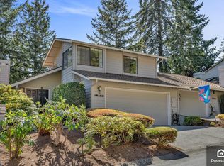 16183 SE 33rd Cir, Bellevue, WA 98008