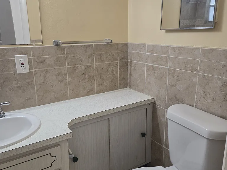 5031 Stardale Dr — Photo 13
