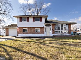 136 State St, Blackwood, NJ 08012