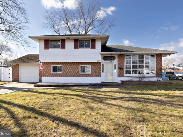 136 State St, Blackwood, NJ 08012