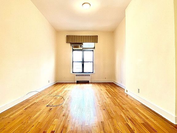 2nd image of 34 W 86th St #3F