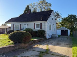 1516 Milford St NE, Canton, OH 44714