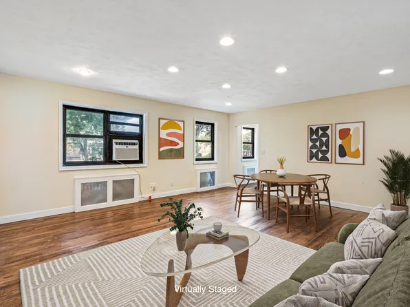16-37 Utopia Parkway image 2 of 15