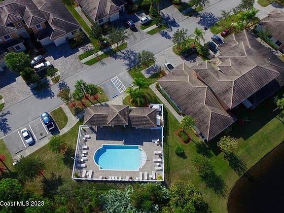 4th image of 812 Middleton Dr SW #0