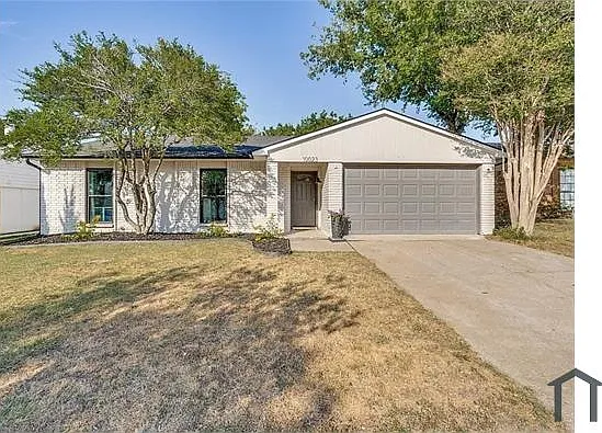 10023 Deer Hollow Dr — Photo 1