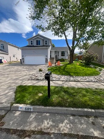 689 S Fox Run Dr