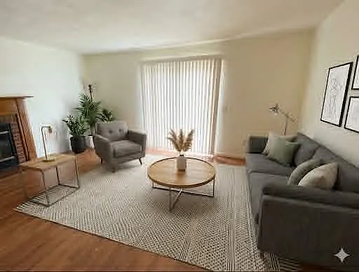 2530 Ridge Rd — Photo 2
