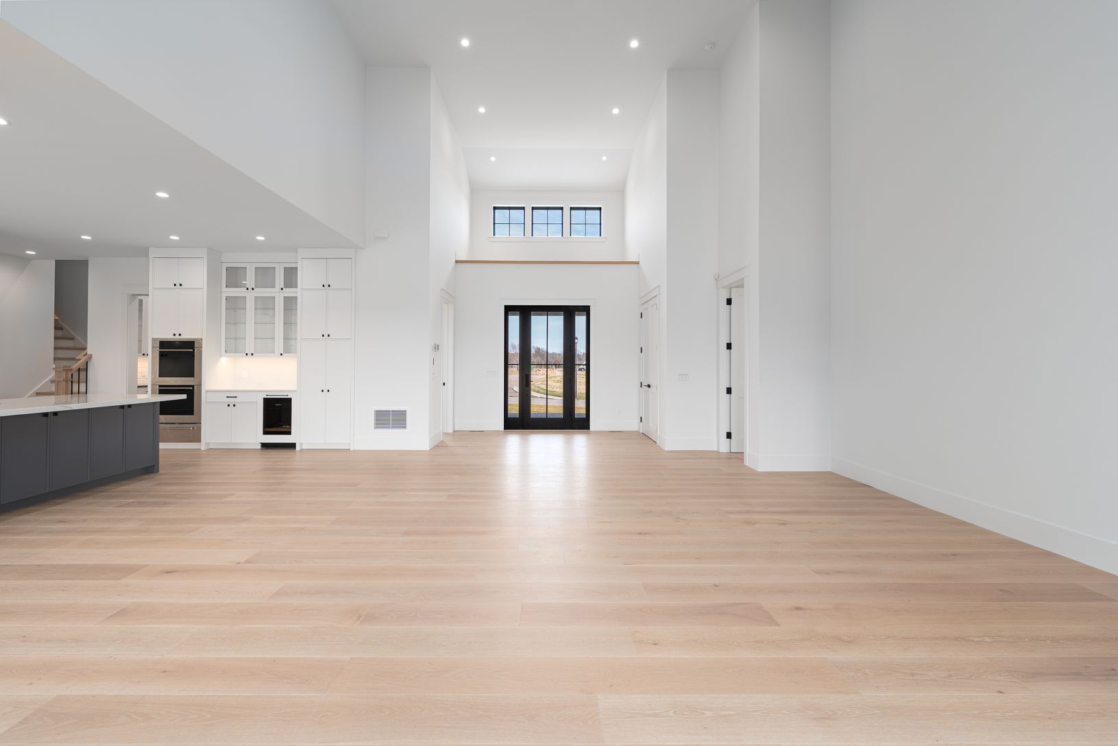  This image has been digitally altered. There is no fireplace in 25 Club Drive