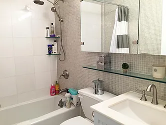 Rented by R New York