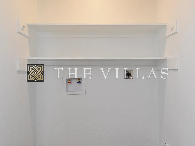 The Villas Apartments — Photo 24