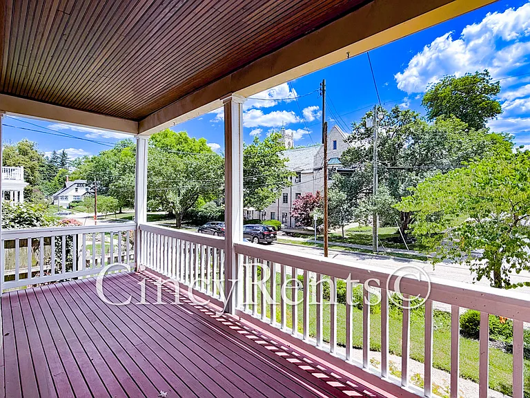 1339 Meier Ave #1 — Photo 3