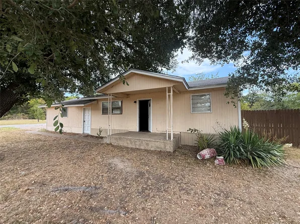201 Waikiki Trl, Tool, TX 75143