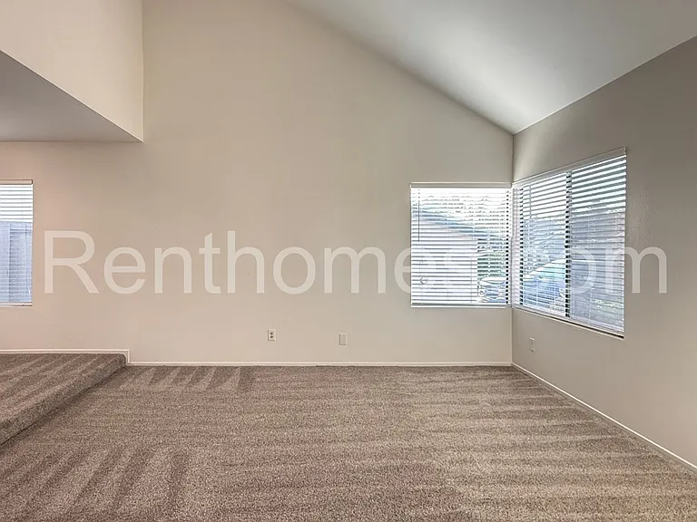 13322 Thunderhead St — Photo 3