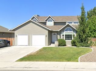 2612 Aviation Dr, East Wenatchee, WA 98802