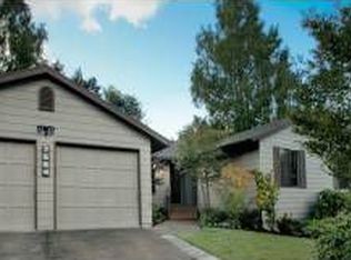 7564 SW Spruce St, Tigard, OR 97223