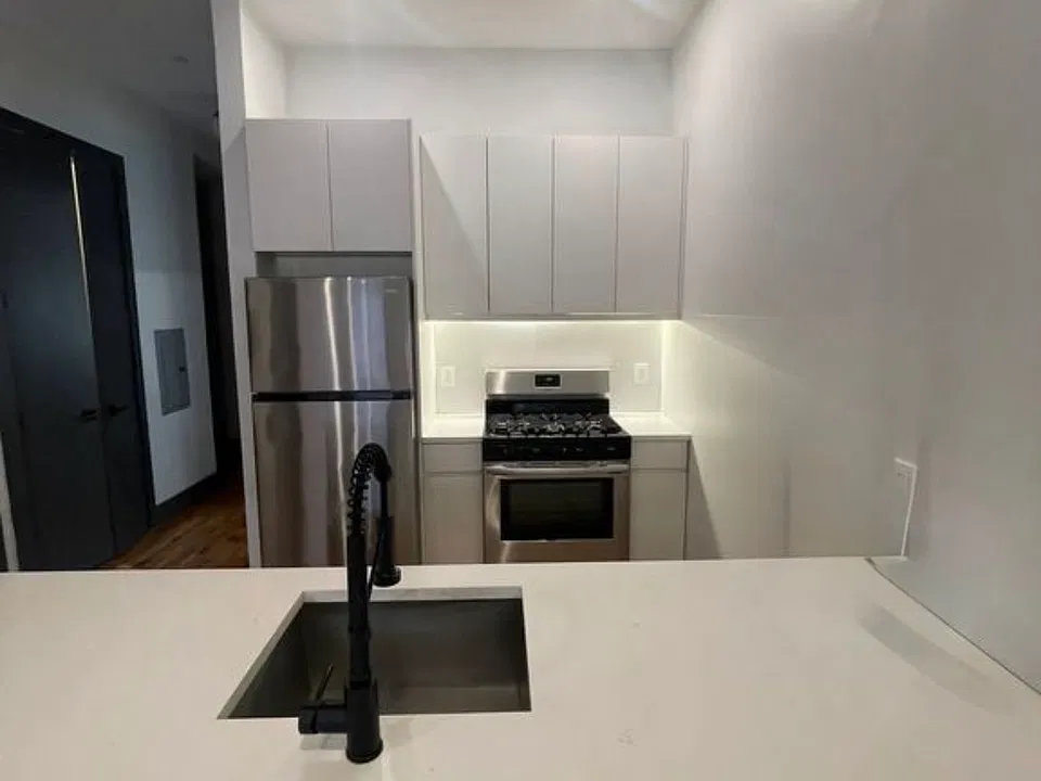 568-572 Communipaw Ave #104A
