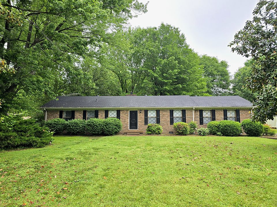 Welcome to 310 Greenfield Ln in Castalian Springs. This 3 Bedroom, 1 1/2 bath home with 1300 sq ft has been recently updated and features stainless steel appliances, low maintenance laminate/wood flooring, new carpet in bedrooms, and new paint throughout.
