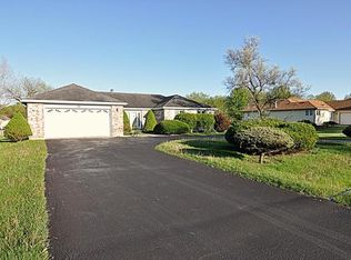 23745 S Kurt Ln, Crete, IL 60417