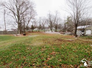 216 E Beecher St, Adrian, MI 49221