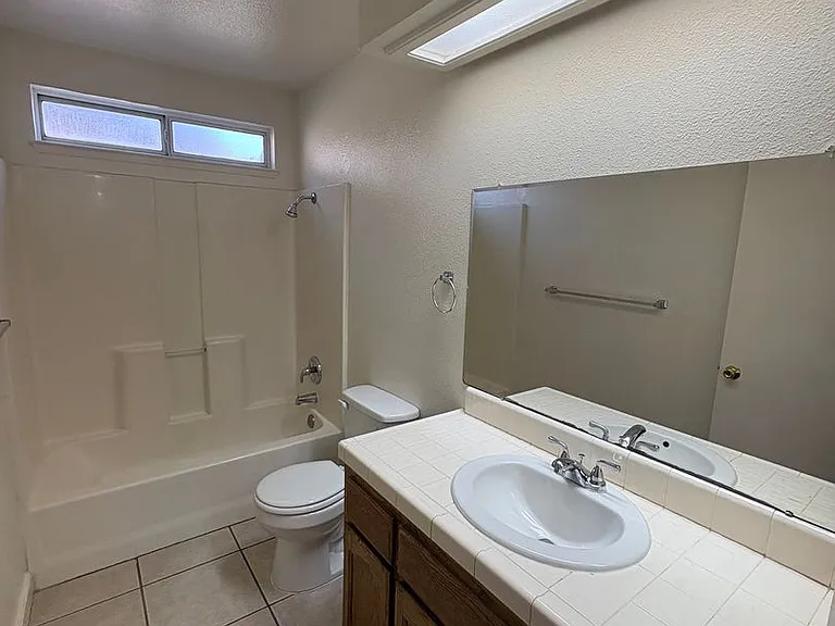 1257 W Olema Cir — Photo 18