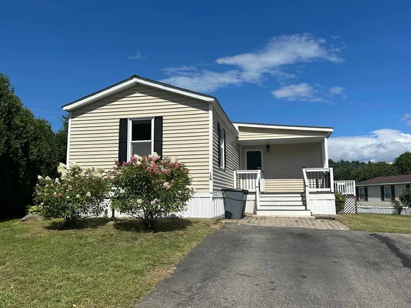 14 Sandpiper Path #104, North Hampton, NH 03862