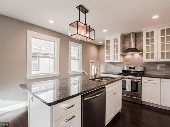 2115 Palace Ave, Saint Paul, MN 55105
