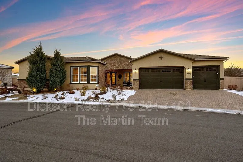 4 bed, 4.5 bath, 4241 sqft, $6,200 — Photo 1
