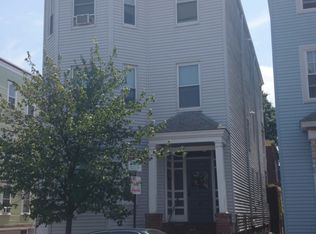 667 E 8th St, South Boston, MA 02127