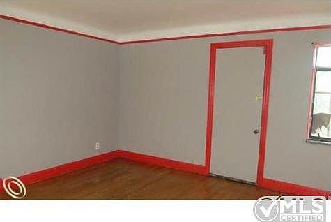 7142390751 Bed Room2.JPG