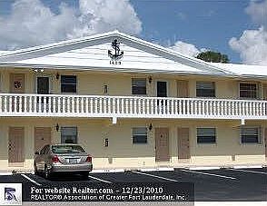 2nd image of 1400 NE 55th St APT 205