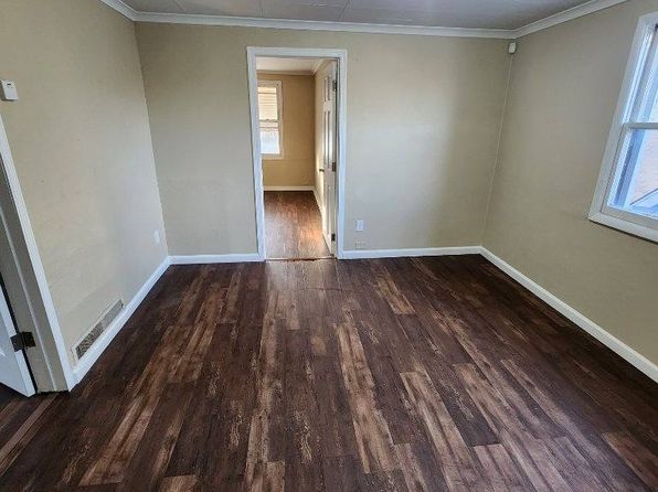 2128 Valentine St #2